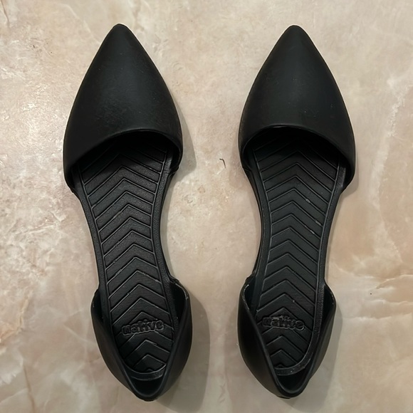 Native Audrey Shoes - Picture 1 of 6